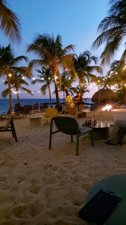 Caribbean Beach Resort Blenchi Curacao Вилемстад Екстериор снимка