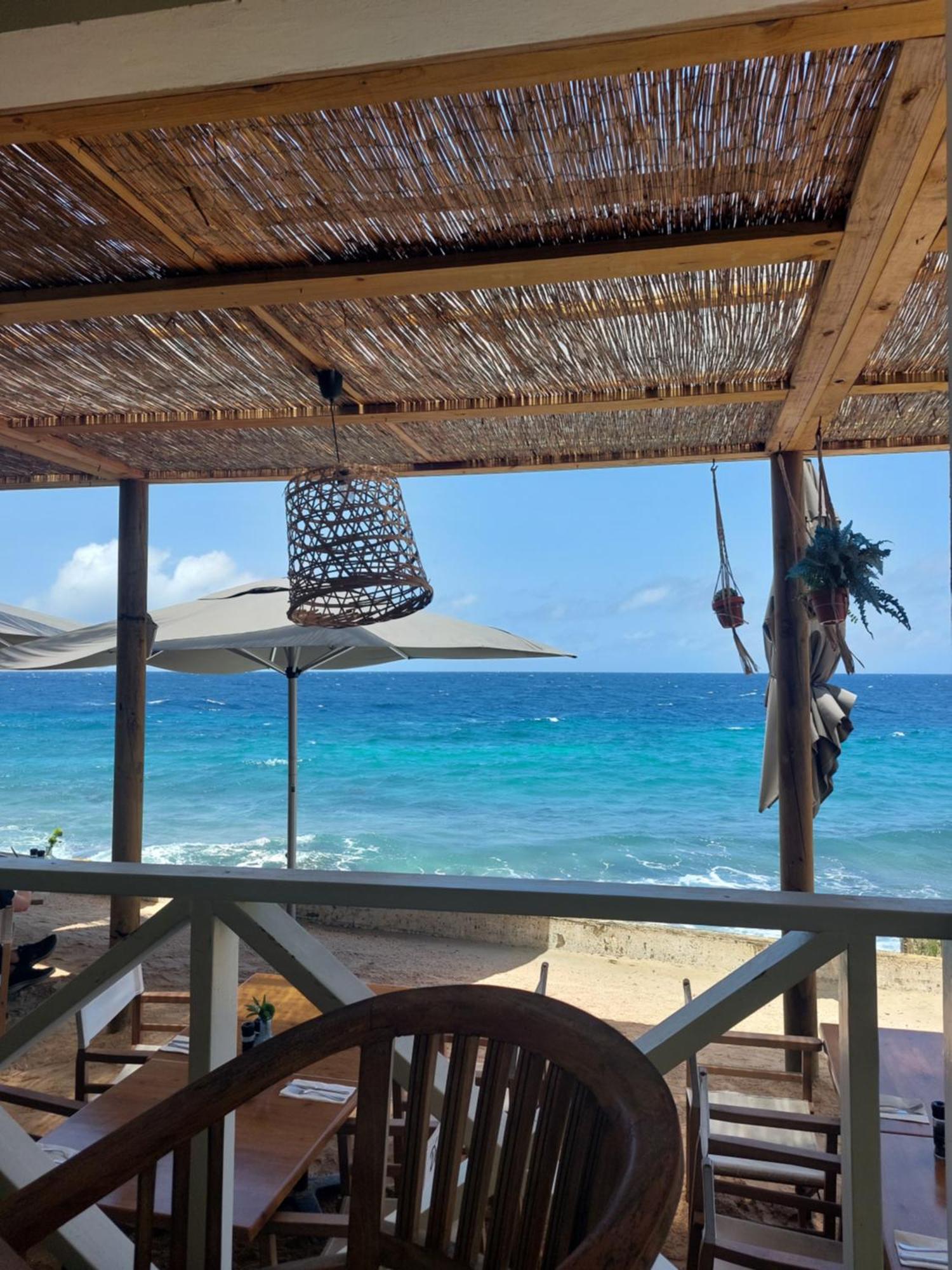 Caribbean Beach Resort Blenchi Curacao Вилемстад Екстериор снимка